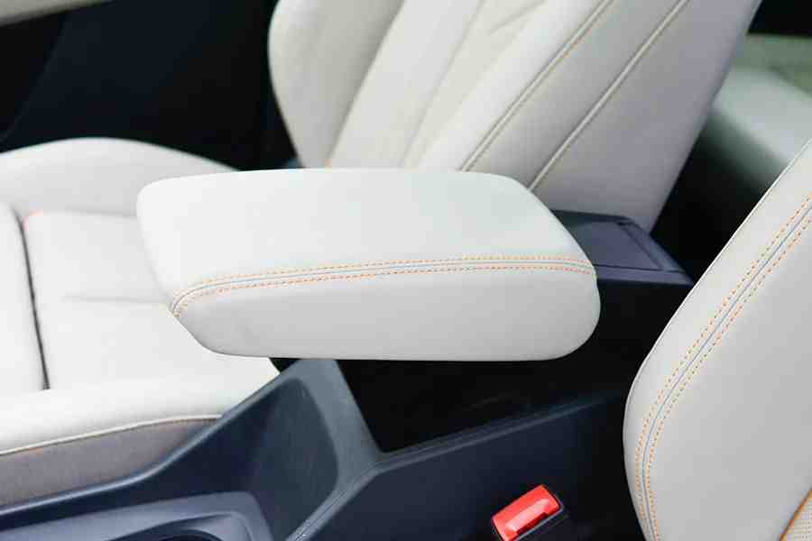 奥迪Q5 etron:当奥迪开始玩纯电之后,感觉别人有的是机会休闲区蓝鸢梦想 - Www.slyday.coM 奥迪Q5 etron:当奥迪开始玩纯电之后,感觉别人有的是机会休闲区蓝鸢梦想 - Www.slyday.coM