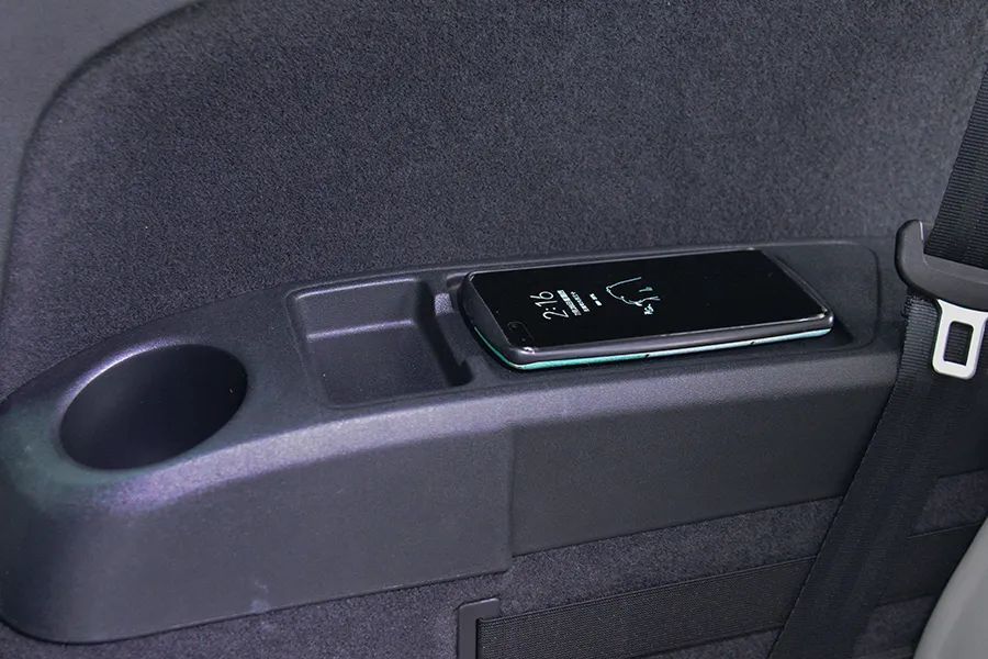 奥迪Q5 etron:当奥迪开始玩纯电之后,感觉别人有的是机会休闲区蓝鸢梦想 - Www.slyday.coM 奥迪Q5 etron:当奥迪开始玩纯电之后,感觉别人有的是机会休闲区蓝鸢梦想 - Www.slyday.coM