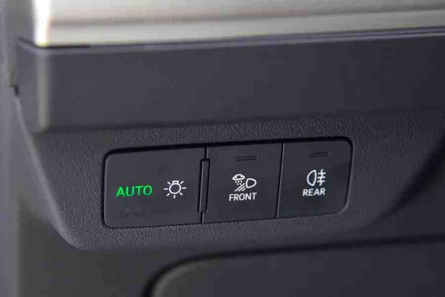 奥迪Q5 etron:当奥迪开始玩纯电之后,感觉别人有的是机会休闲区蓝鸢梦想 - Www.slyday.coM 奥迪Q5 etron:当奥迪开始玩纯电之后,感觉别人有的是机会休闲区蓝鸢梦想 - Www.slyday.coM