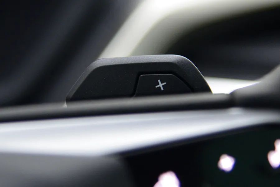 奥迪Q5 etron:当奥迪开始玩纯电之后,感觉别人有的是机会休闲区蓝鸢梦想 - Www.slyday.coM 奥迪Q5 etron:当奥迪开始玩纯电之后,感觉别人有的是机会休闲区蓝鸢梦想 - Www.slyday.coM