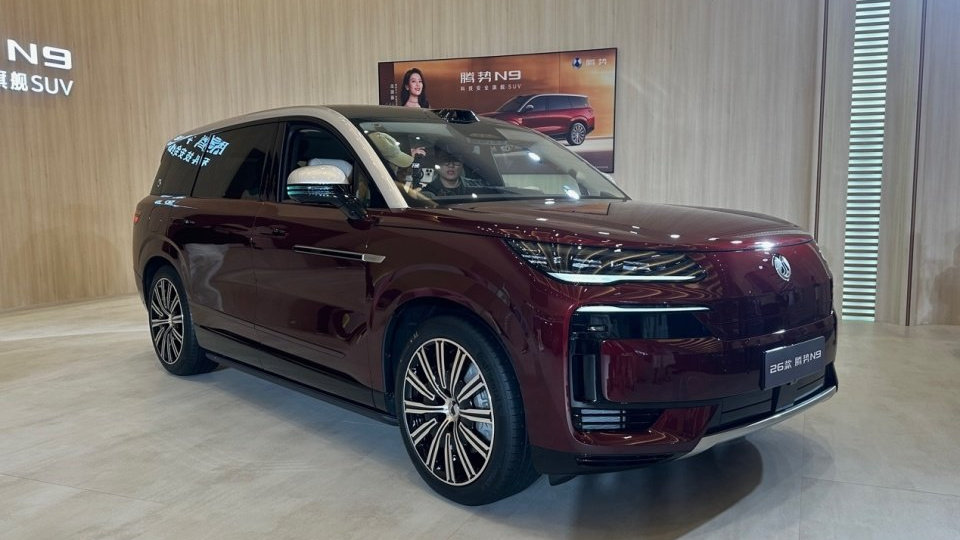 38.98万起！26款腾势N9上市，标配易三方+零重力座椅，值得买吗？