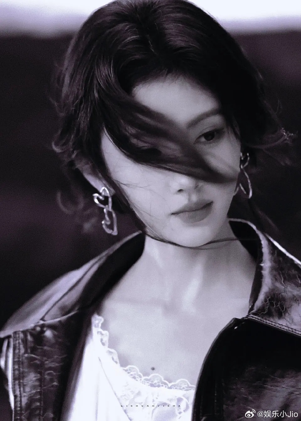 鞠婧祎无剧播仍登年度榜单前四