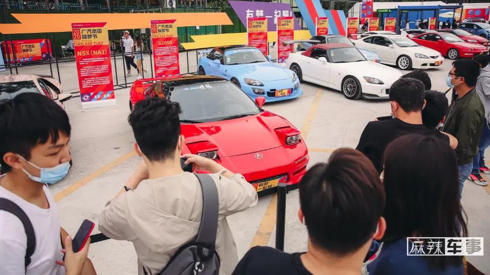 为什么说本田大法好，看这些粉丝有多疯狂或许就能知道答案