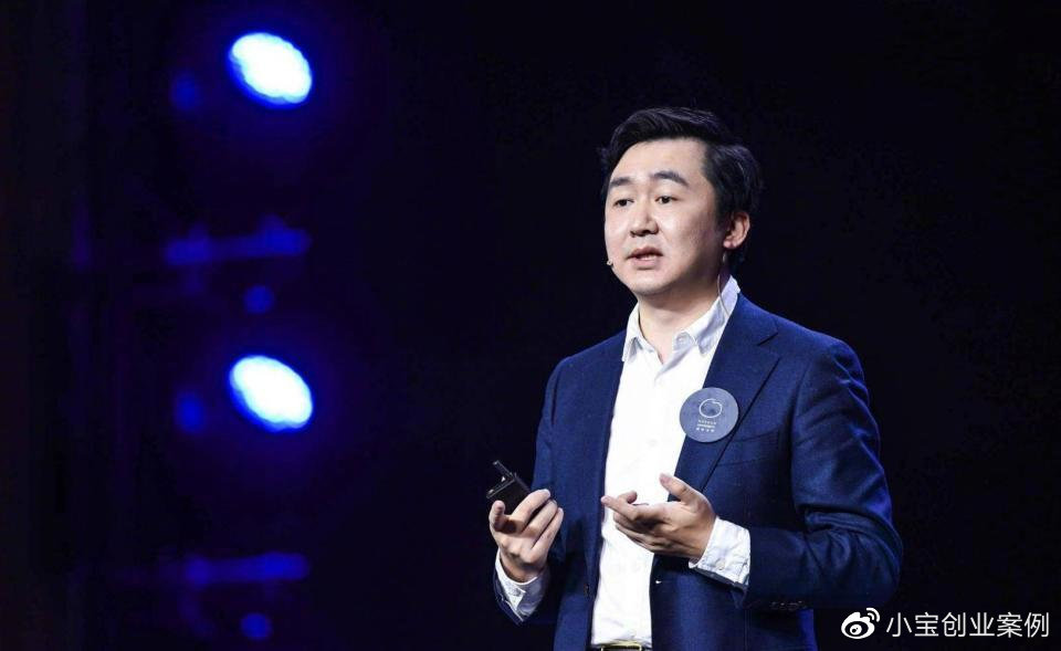 搜狗CEO王小川与百度副总裁肖阳的宇宙之战:文心一言vsGPT,差距是几个月还是三年? 搜狗CEO王小川与百度副总裁肖阳的宇宙之战:文心一言vsGPT,差距是几个月还是三年?