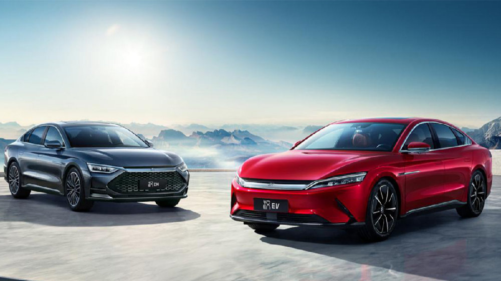 汉销量爆棚，巴菲特重仓，比亚迪会成为中国车企首位“万亿先生”吗？