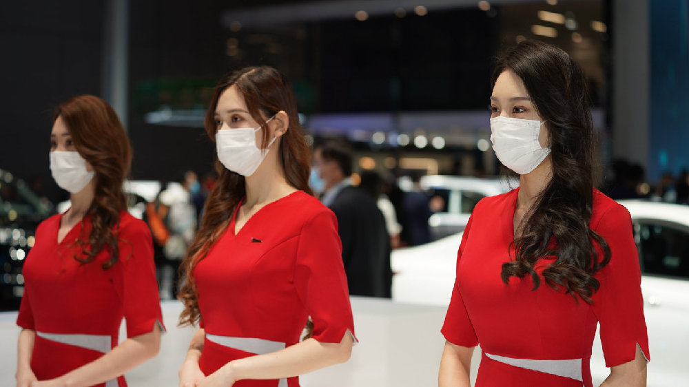 上海车展小姐姐们来啦