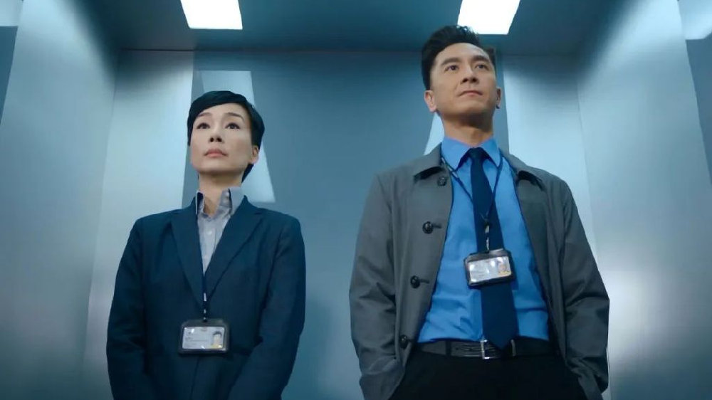 以TVB剧的套路，《隐形战队》这两个角色可能要领便当了？