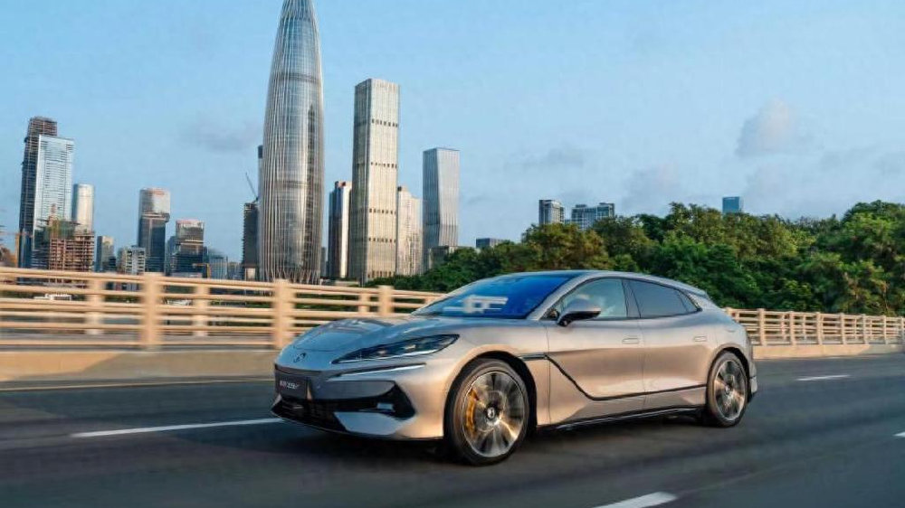 比亚迪“天神之眼”升级上线，全国无图城市领航，稳居第一梯队