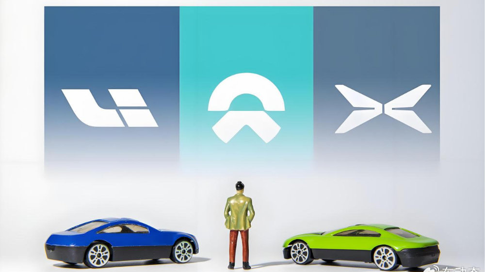 电动汽车正加速洗牌：新势力抬头，乌云密布