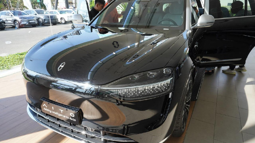 问界汽车登陆柬埔寨市场