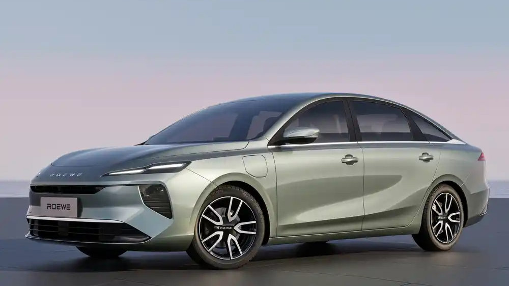 荣威D6内饰官图来了，大屏+无线充电，或4月上市