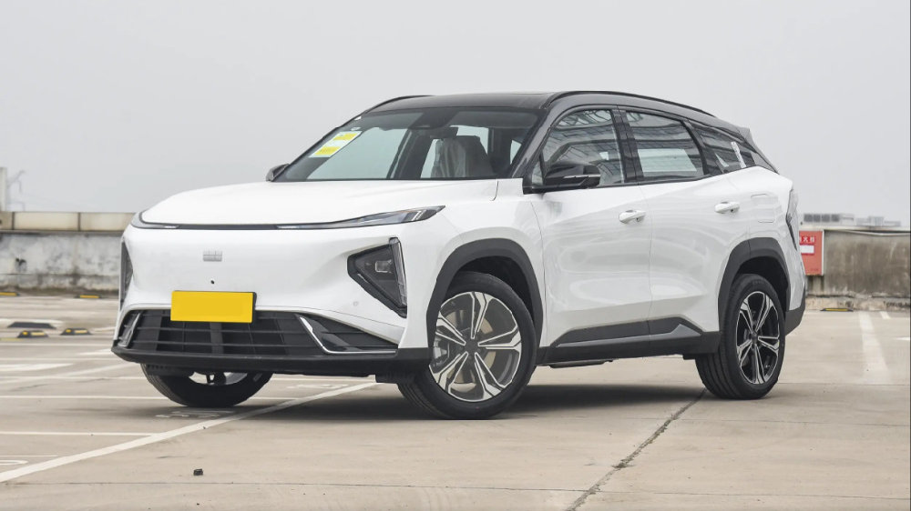 深度体验​吉利银河L7 EM-i，满油满电跑1370公里，售11.58万起