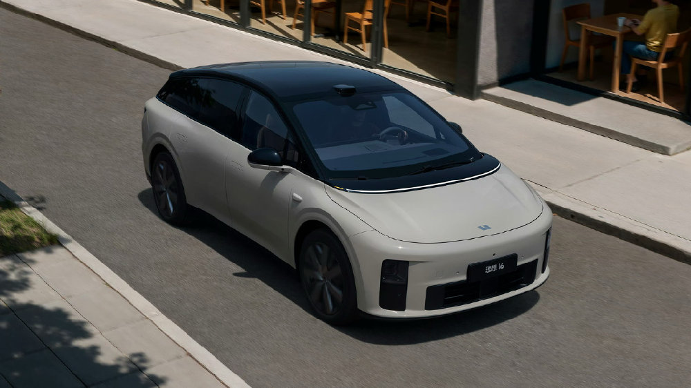 理想i6上市， 24.98万，五座布局+标配CDC减振器