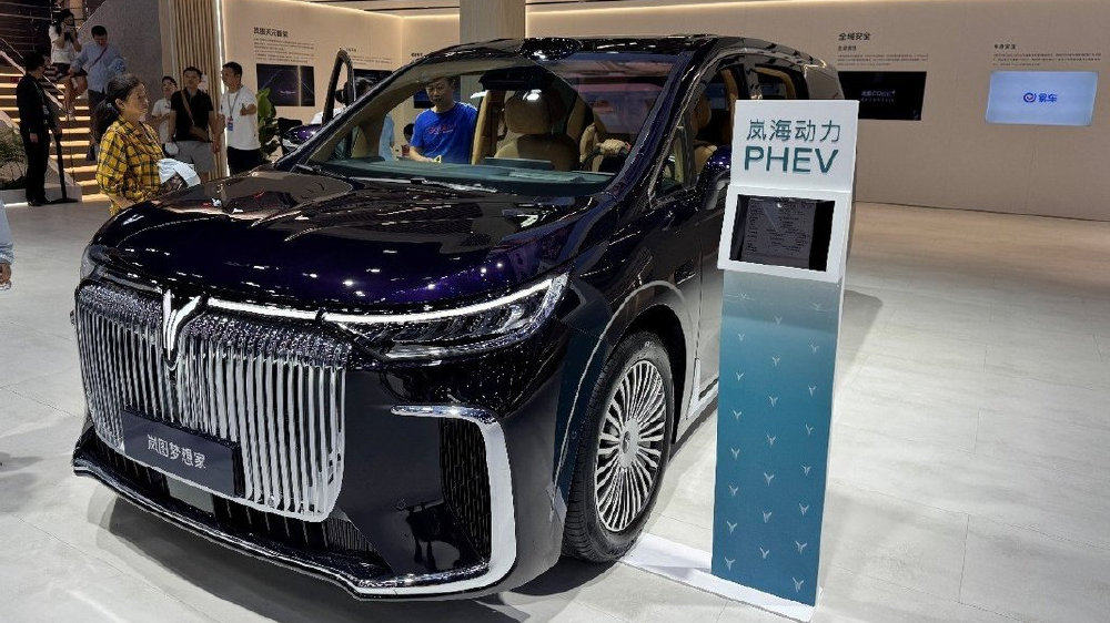 爆单！2026款岚图梦想家预售1小时订单破万 新能源MPV销冠又稳了！