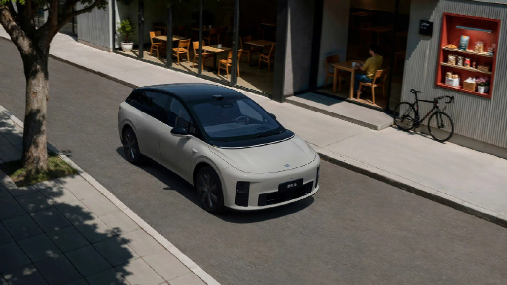 全新理想i6要来了，配21.4英寸屏，还带5C超充+碳化硅电驱