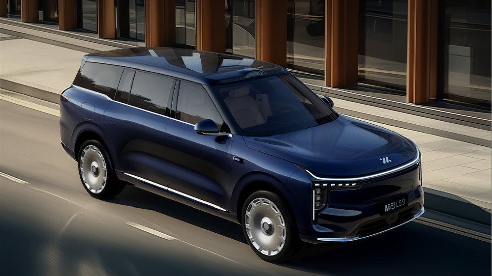 智己LS9将于11月4日开启预售，定位大型SUV续航402公里