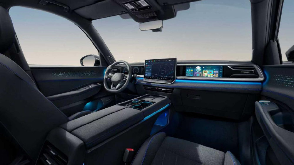 别卷电车了！上汽大众Pro家族在油车赛道开启“降维打击”