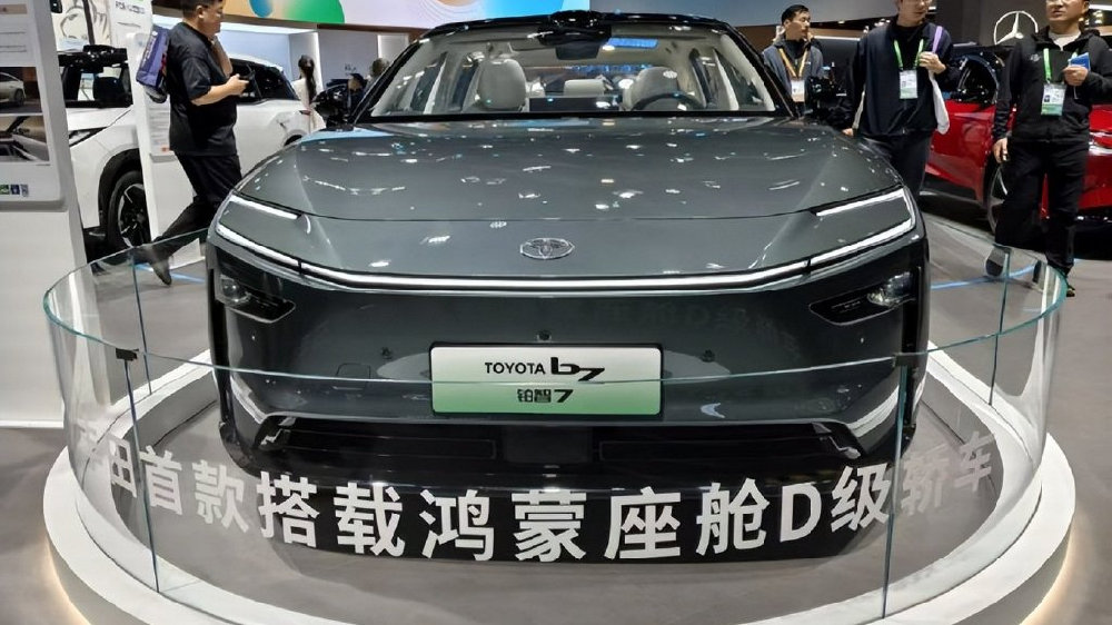 进博会也在进化，12家跨国车企亮出的“洋货”能有多吸引人