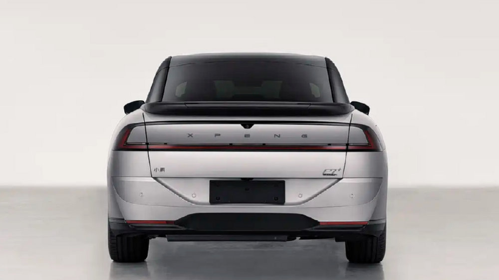 小鹏P7+\G6增程版曝光，纯电续航325km，能行吗？