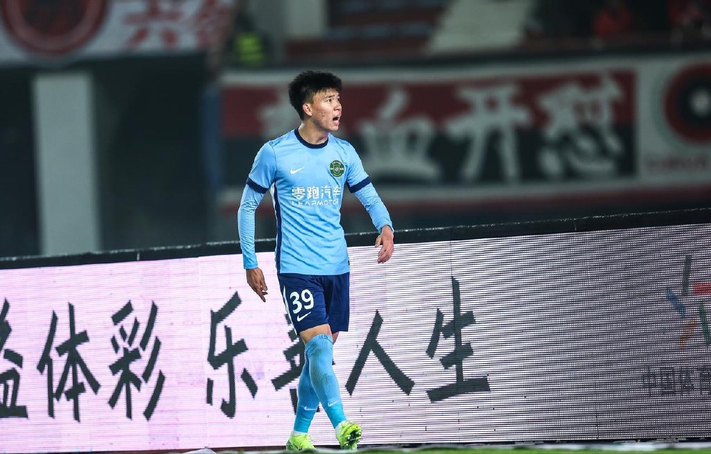 超越武磊！西媒关注王钰栋，引爆欧洲球探圈，多豪门已抛出橄榄枝