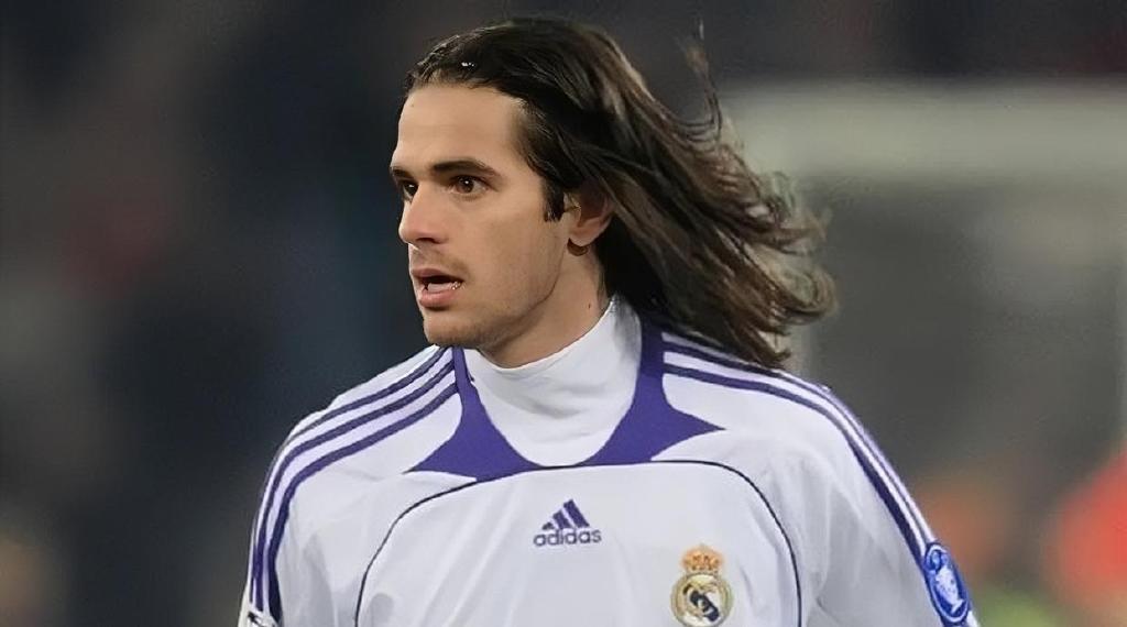 绝了!皇马巨星出轨被曝光,对象是老婆闺蜜,妻子:加戈,喝绿茶2 绝了!皇马巨星出轨被曝光,对象是老婆闺蜜,妻子:加戈,喝绿茶