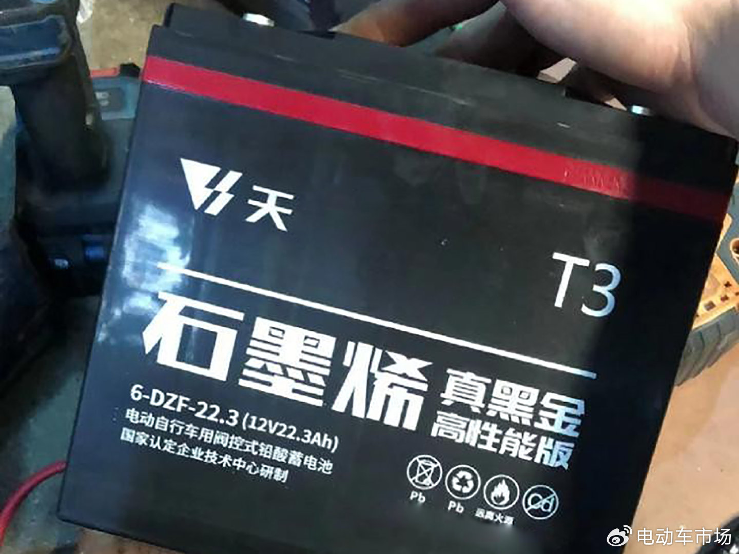 再见了，铅酸电池！2026年换电池，聪明人只选这4种类型，安全耐用