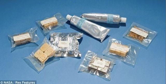 太空跨年是什么体验?航天员在太空也能吃到家乡美食?休闲区蓝鸢梦想 - Www.slyday.coM 太空跨年是什么体验?航天员在太空也能吃到家乡美食?休闲区蓝鸢梦想 - Www.slyday.coM