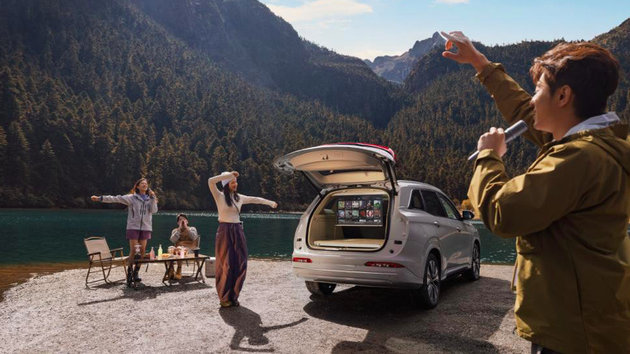 12万级插混SUV再起波澜 蓝电E5 PLUS开启预售