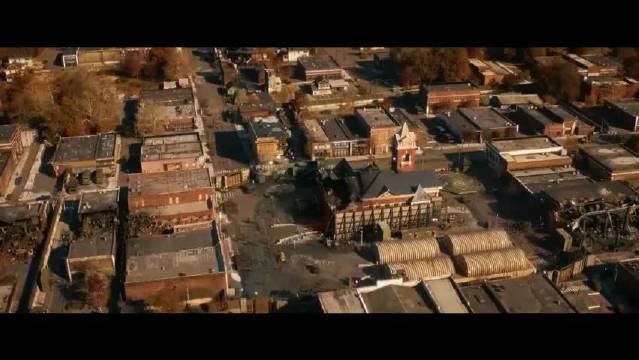 豆瓣9.6神剧回归！恐怖怪兽再度入侵，目标竟然是她？？万字拆解《怪奇物语》【第五季第一集】