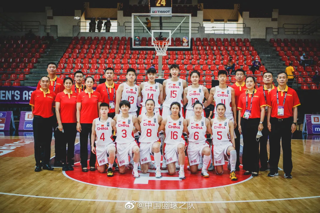 【胜负已定 还不满意】中国女篮大胜<a href=