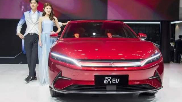 买新能源汽车只看加速度吗？核心必须考虑的要素你知道几个？