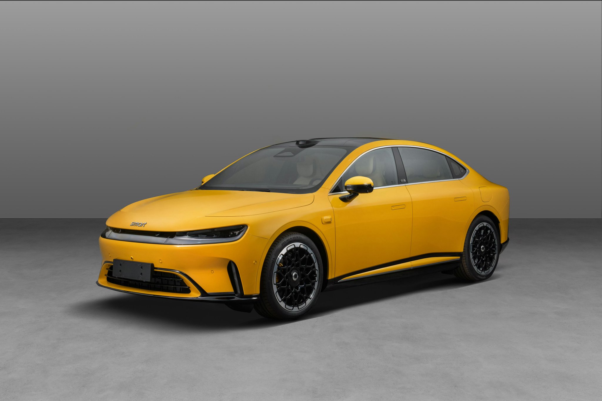 smart推出首款轿车smart6号，车灯设计引期待