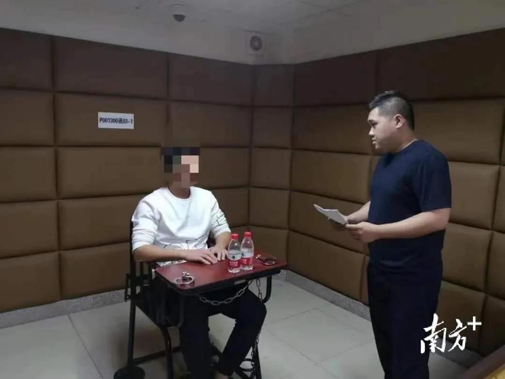 投票点赞!致敬2021年河源十大“最美基层民警”休闲区蓝鸢梦想 - Www.slyday.coM 投票点赞!致敬2021年河源十大“最美基层民警”休闲区蓝鸢梦想 - Www.slyday.coM