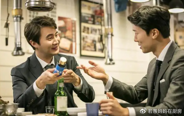 哪家成都供卵医院好（男人酒局应酬不懂规矩怎么办？牢记这 “4不要”，免得被人看笑话）