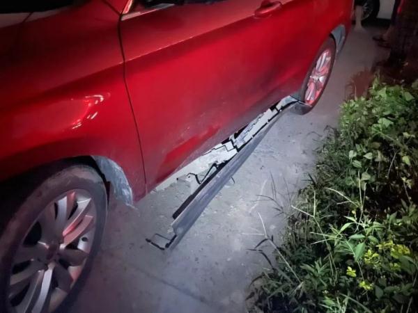 海宁一男子打“110”举报自己酒驾……休闲区蓝鸢梦想 - Www.slyday.coM 海宁一男子打“110”举报自己酒驾……休闲区蓝鸢梦想 - Www.slyday.coM