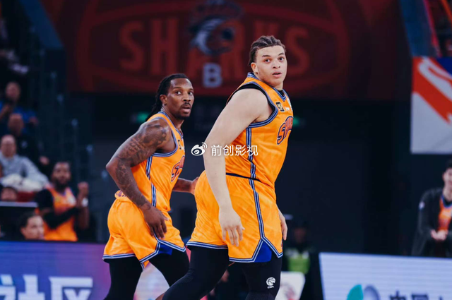 终结上海男篮13连胜！北控全力出击，超级外援对位，央视直播