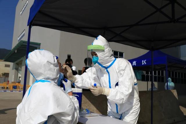 肇庆这个地方进行流行病学调查、核酸检测?别慌!原来他们是在……休闲区蓝鸢梦想 - Www.slyday.coM 肇庆这个地方进行流行病学调查、核酸检测?别慌!原来他们是在……休闲区蓝鸢梦想 - Www.slyday.coM