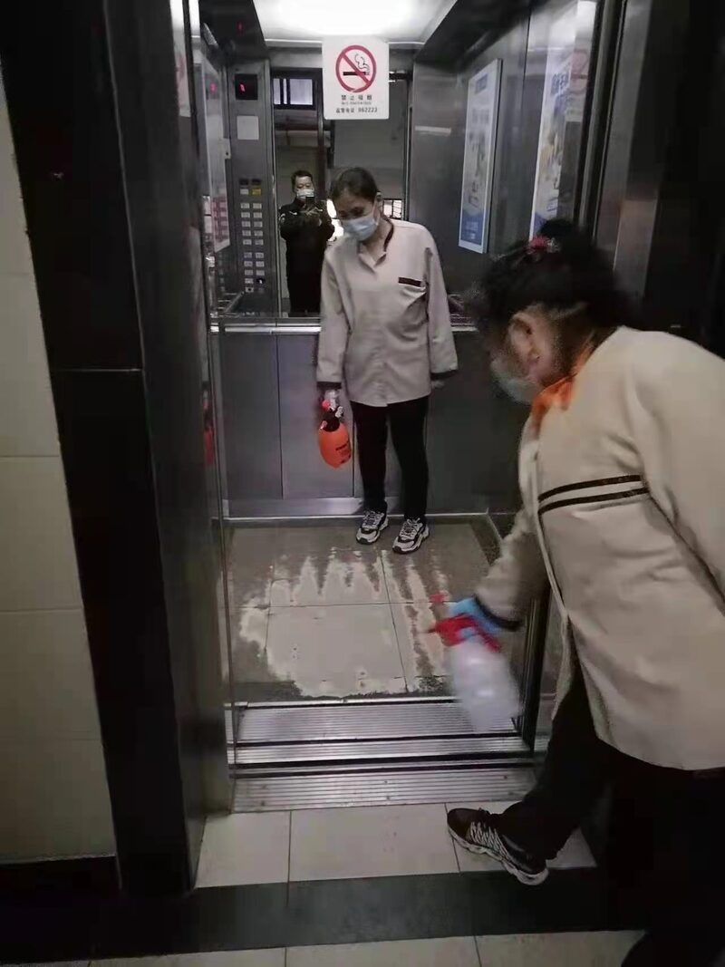 小区封控,医院接连闭环,居民做血透不能耽误…上海社区一天两夜“生命接力”休闲区蓝鸢梦想 - Www.slyday.coM 小区封控,医院接连闭环,居民做血透不能耽误…上海社区一天两夜“生命接力”休闲区蓝鸢梦想 - Www.slyday.coM