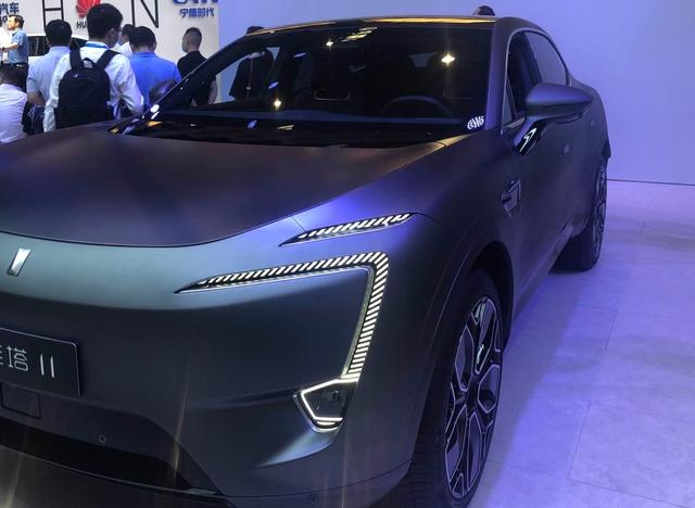 2022年重庆车展开幕 新能源车受青睐