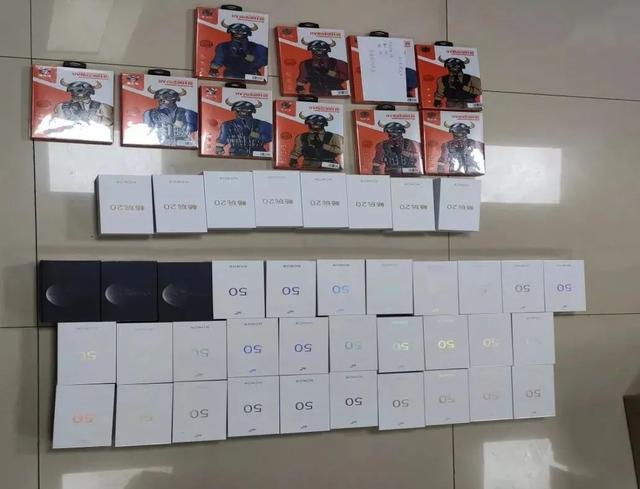 【我为群众办实事】快递小哥去送件回来发现 车与货都没了休闲区蓝鸢梦想 - Www.slyday.coM 【我为群众办实事】快递小哥去送件回来发现 车与货都没了休闲区蓝鸢梦想 - Www.slyday.coM