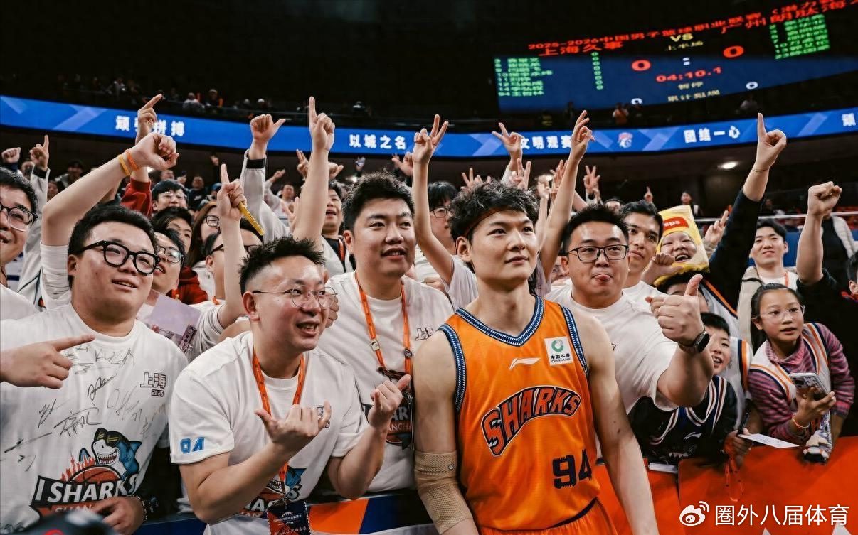 第6个万分先生！王哲林身后仅1人追赶，郭艾伦加两老将没机会