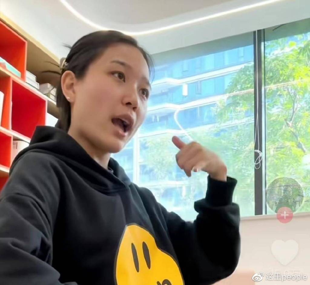 同样都在“挖呀挖呀”,为何写歌的桃子没火,表演的黄老师红了休闲区蓝鸢梦想 - Www.slyday.coM 同样都在“挖呀挖呀”,为何写歌的桃子没火,表演的黄老师红了休闲区蓝鸢梦想 - Www.slyday.coM