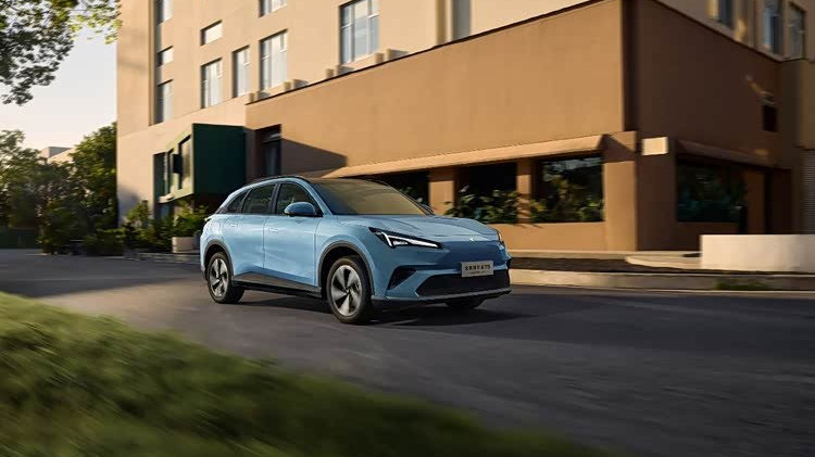 全新阿尔法T5：把城市NOA打到15万内