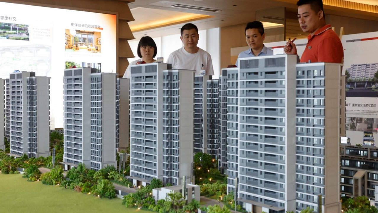 楼市稳民生暖内需扬帆起 政策明众志凝信心破浪行 楼市稳民生暖内需扬帆起 政策明众志凝信心破浪行