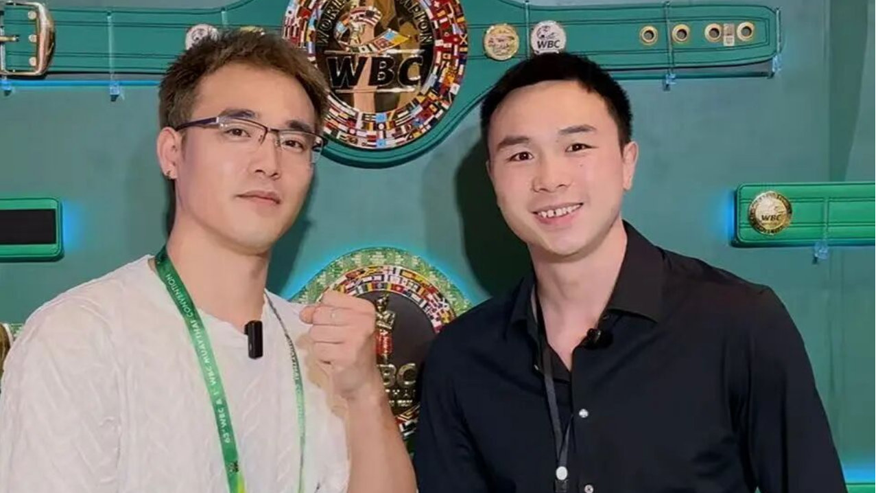 他是新一代拳击解说的代表！全网粉丝超300万，被誉为东北彭于晏