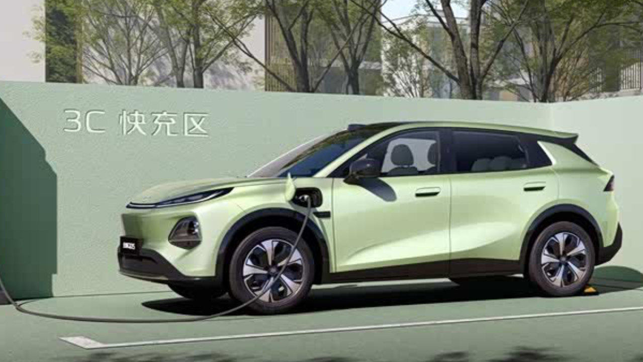 十万内唯一搭载激光雷达！全新启源Q05指导价7.99万-10.99万元