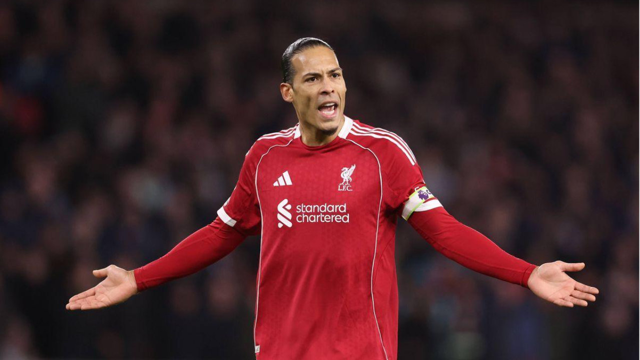 范戴克对利物浦队友暴怒！欧冠资格错失，94分钟被绝杀引爆内讧？