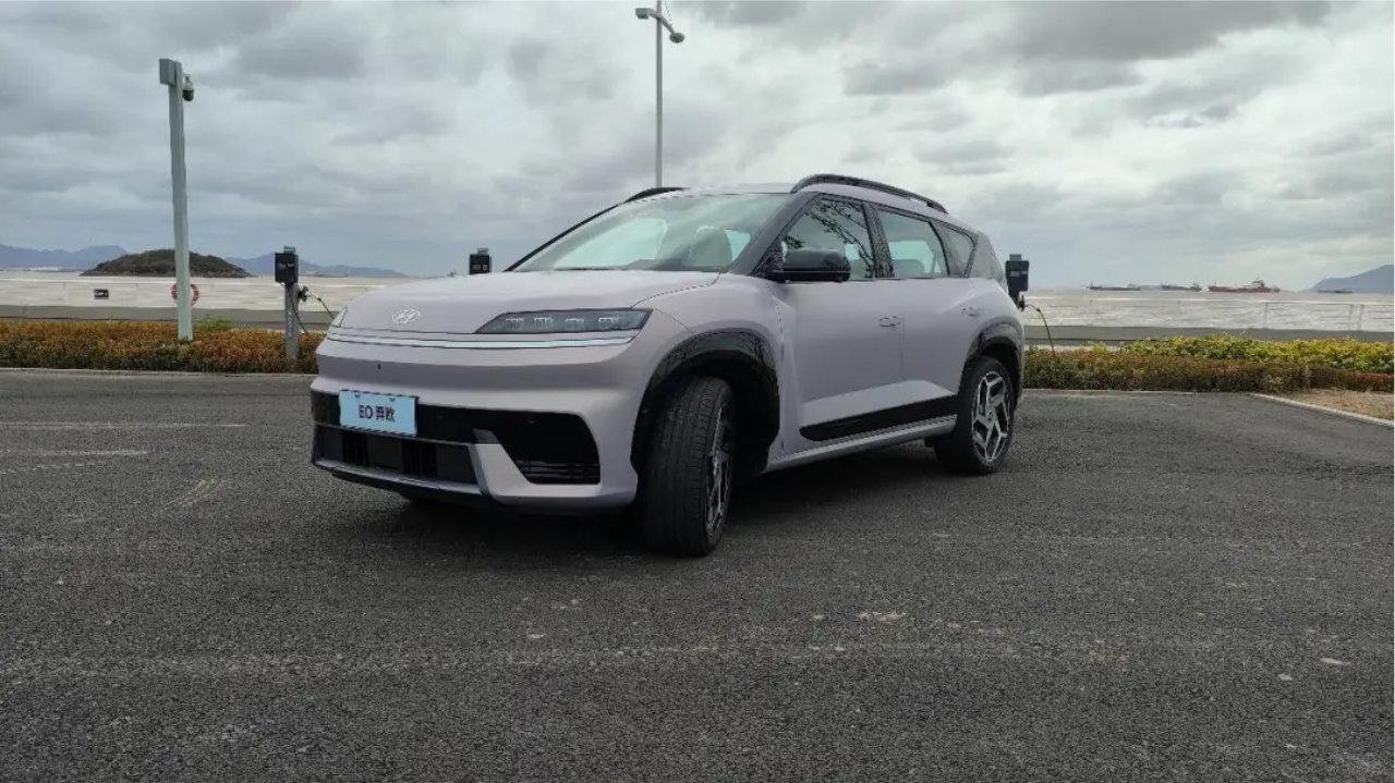 纯电SUV：88.12度大电池+续航722km+四驱+L2驾辅，11.98万起