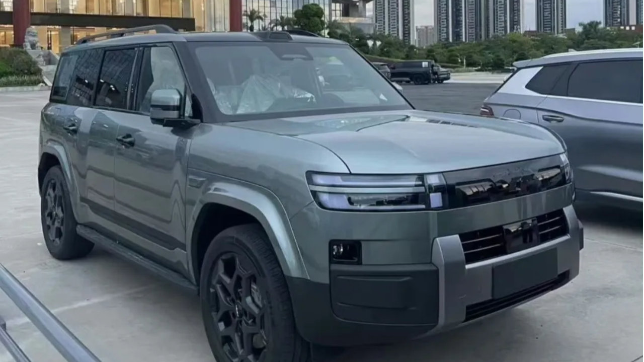 新能源六座SUV！20万内双雄崛起，大空间激光雷达