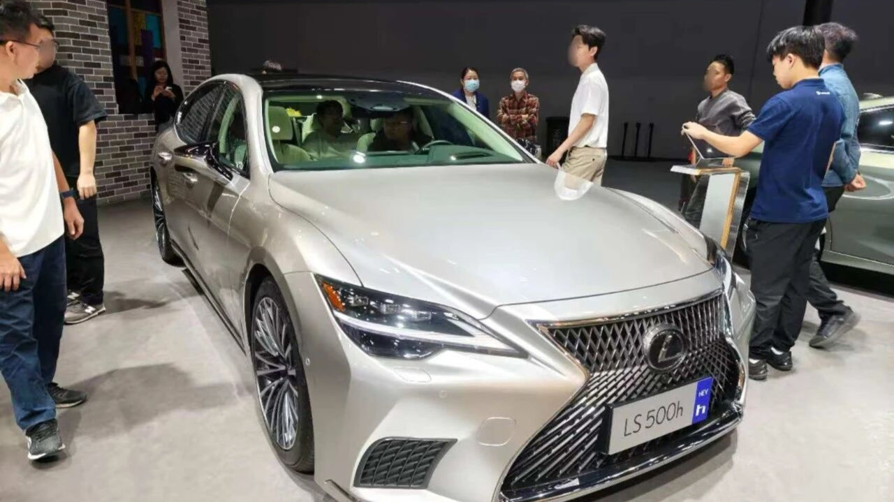 广东人，把雷克萨斯买成了年度最硬气日系车